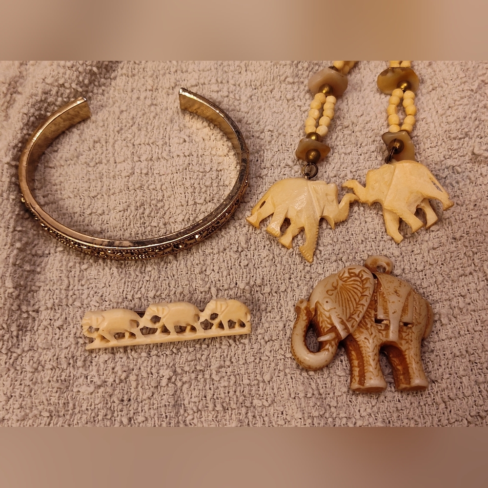 Vintage 4pc lot elephant bracelet, pin and charms